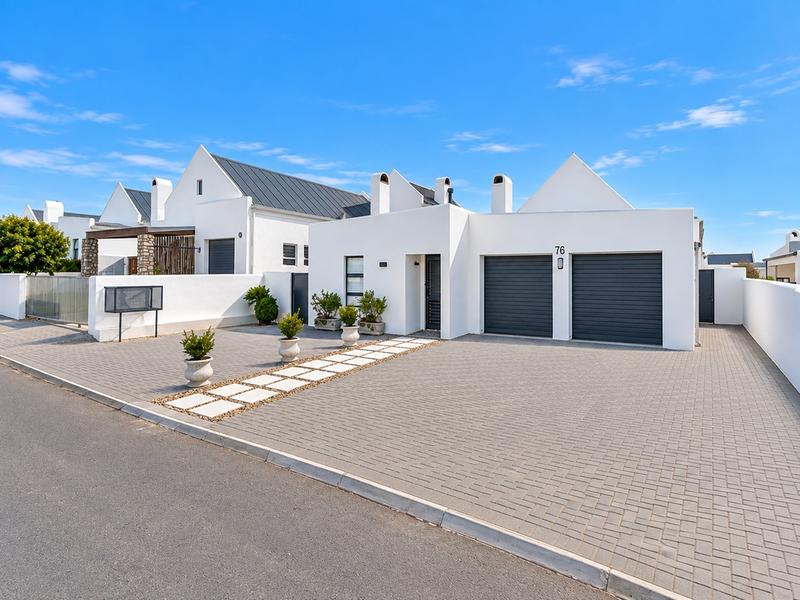 3 Bedroom Property for Sale in Dwarskersbos Western Cape